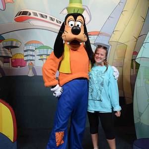 Meet your Posher, Caitlin